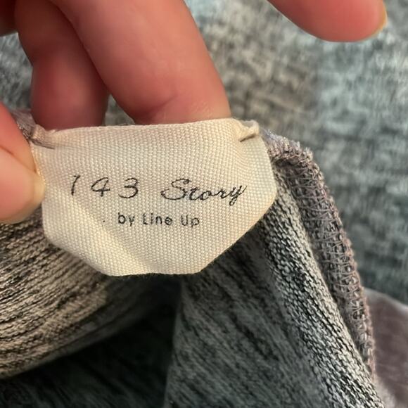 143 Story by Line Up grey and lavender long sleeve blouse - Picture 4 of 5